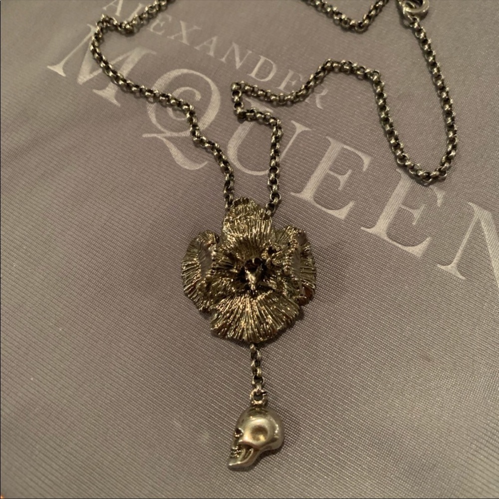 Alexander McQueen Iris and Skull Necklace - Picture 11 of 17